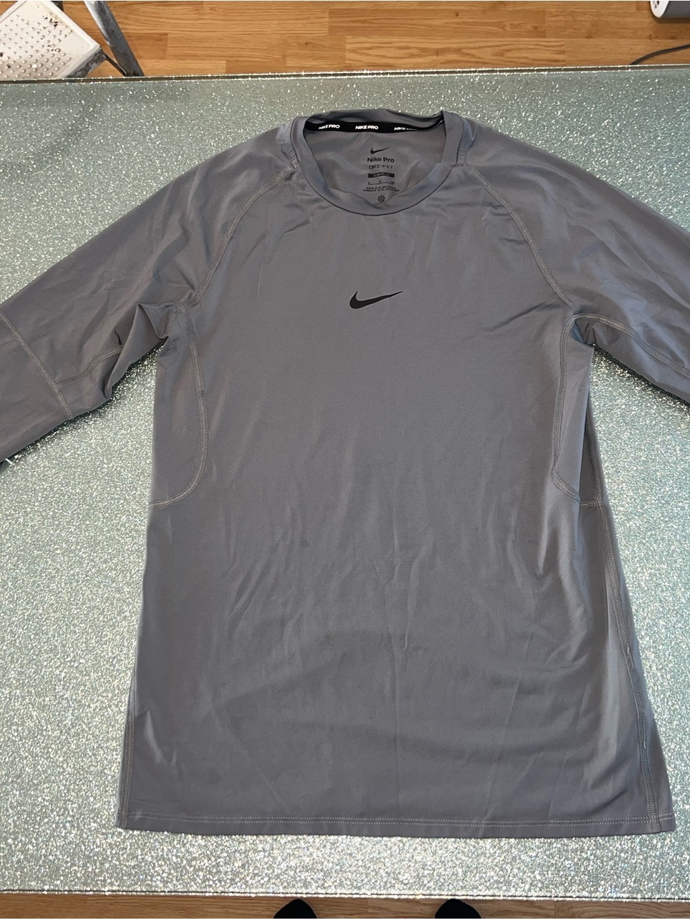 Nike Men's Gray Long Sleeve Swim Rash Guard with Black Swoosh